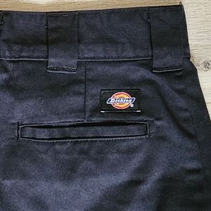Dickies black Cargo Pants. Size 28